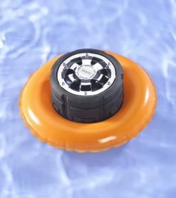 UwaterX3 Action Speaker -Swimming Equipment 5670195527848 black 2a