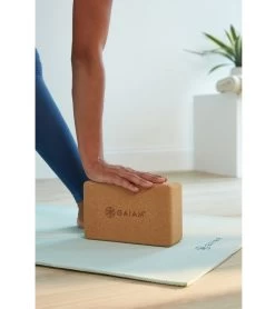 Gaiam Natural Cork Yoga Block Standard 4 Inch -Swimming Equipment 5672139391144 7