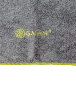 Gaiam Thirsty Yoga Hand Towel -Swimming Equipment 5672140734632 stormcitron 3a