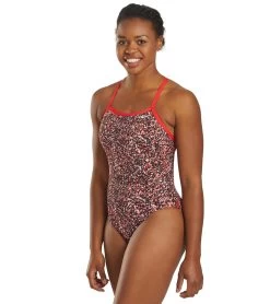 Nike Women's HydraStrong Pixel Party Crossback One Piece Swimsuit -Swimming Equipment 5677840629928 universityred 5a
