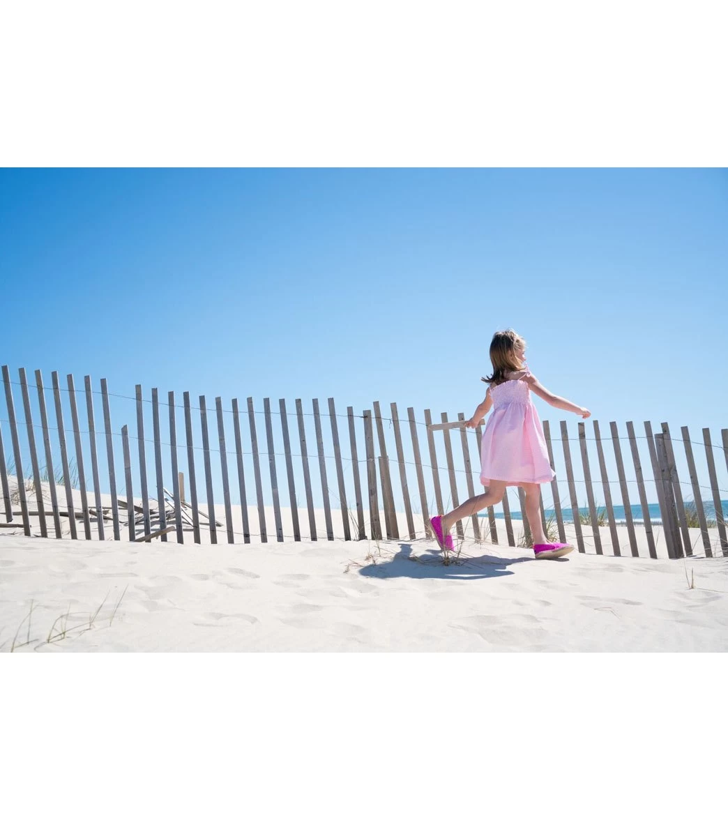 Girls' Beachcomber Espadrille Water Shoe (Little Kid, Big Kid) 2 Girls' Beachcomber Espadrille Water Shoe (Little Kid, Big Kid) - Image 2