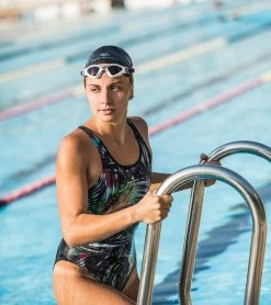 AQUASPHERE Kayenne Compact Fit Polarized Lens Goggle -Swimming Equipment 6215490240680 brownpolarizedwhitegrey 6a