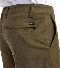 RVCA Men's Back In Hybrid 19" Short -Swimming Equipment 7368219164840 olive 7a