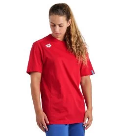 Arena Unisex Team Panel Short Sleeve Tee 13 Arena Unisex Team Panel Short Sleeve Tee -Swimming Equipment 7596255707304 red 3a