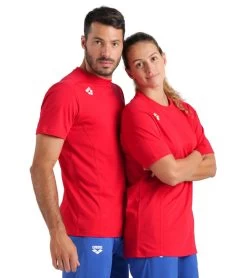 Arena Unisex Team Panel Short Sleeve Tee 15 Arena Unisex Team Panel Short Sleeve Tee -Swimming Equipment 7596255707304 red 5a
