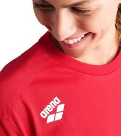 Arena Unisex Team Panel Short Sleeve Tee 17 Arena Unisex Team Panel Short Sleeve Tee -Swimming Equipment 7596255707304 red 7a