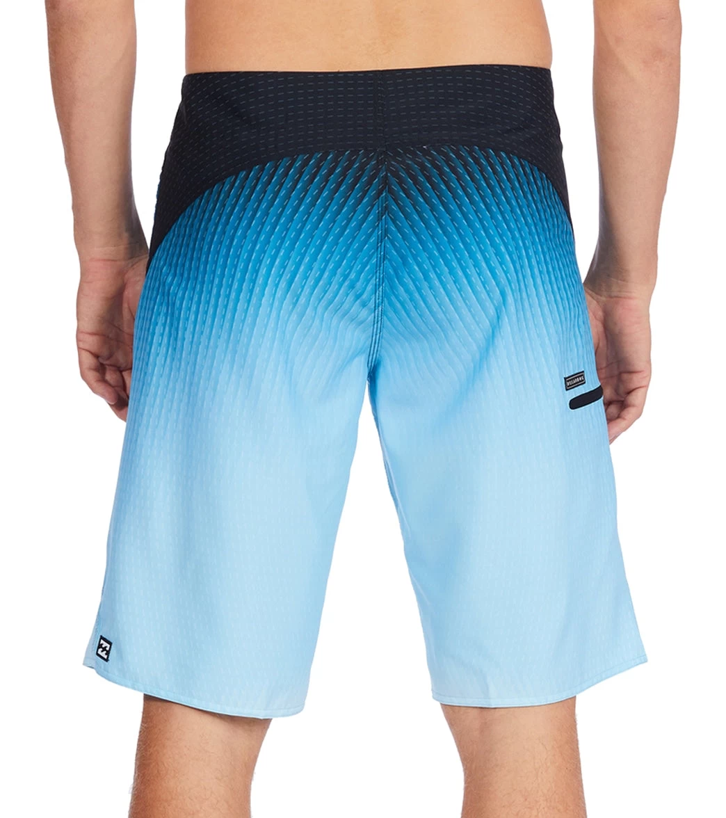 Billabong Men's Fluid Pro 21" Boardshort 3 Billabong Men's Fluid Pro 21" Boardshort - Image 3